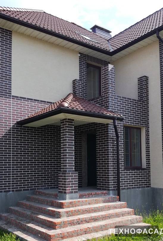 Загородный коттедж