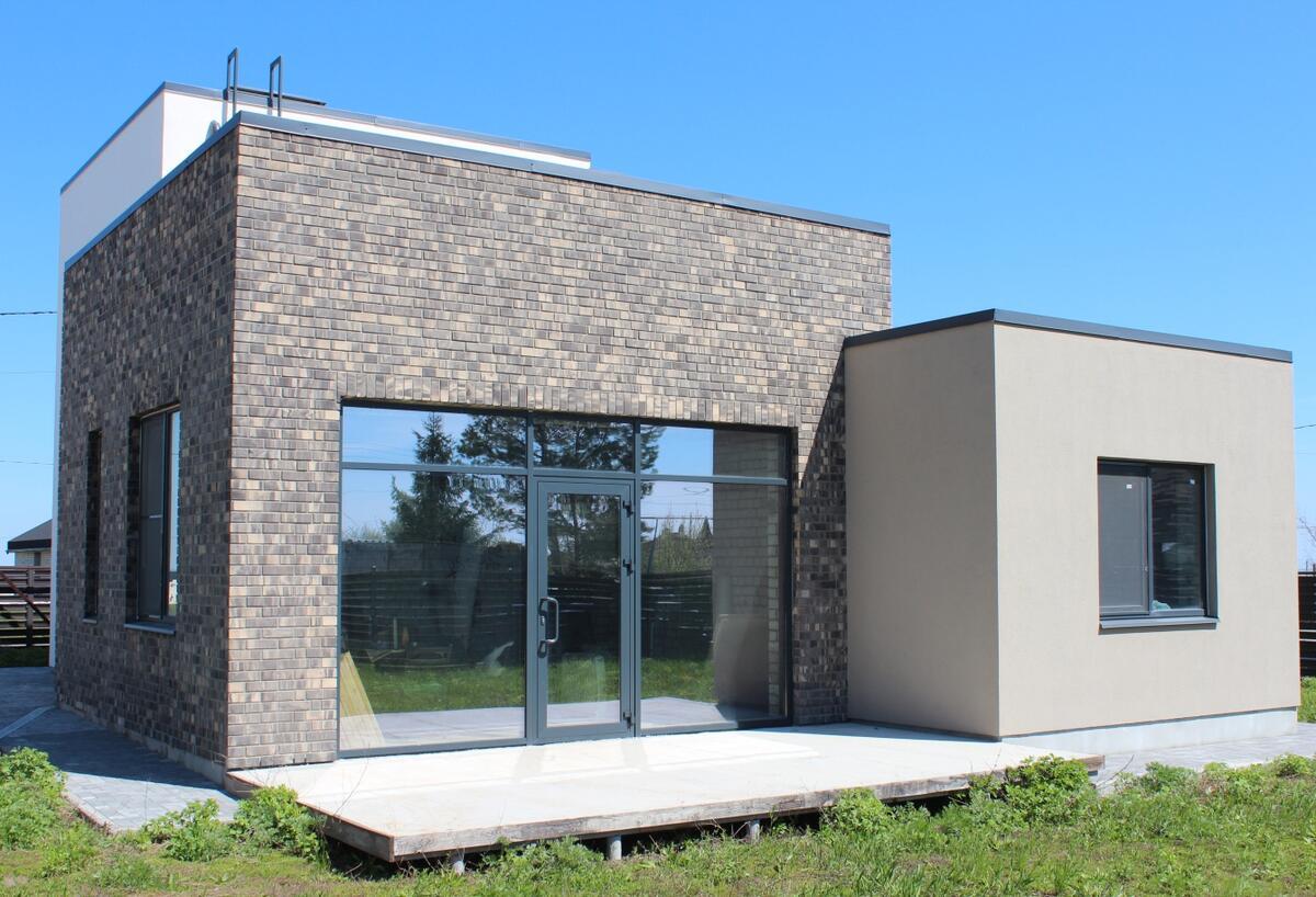 Современный дом с гибким кирпичом